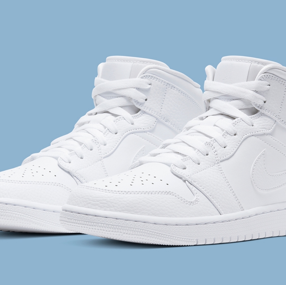 Jordan 1 Mid Triple White